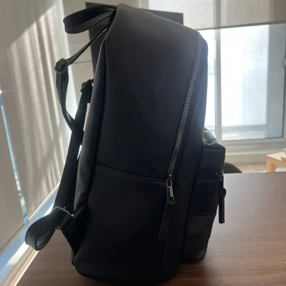 [NEW] Ardene Black Backpack - Picture 2 of 4